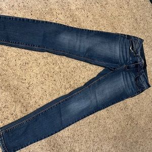 1822 Denim size 4. Great condition!